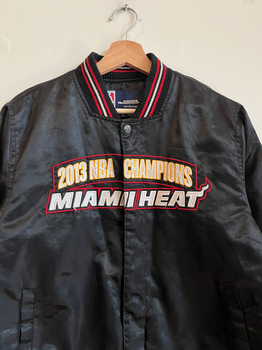 2013 Miami Heat NBA Champions Black Satin Jacket (Youth XL)