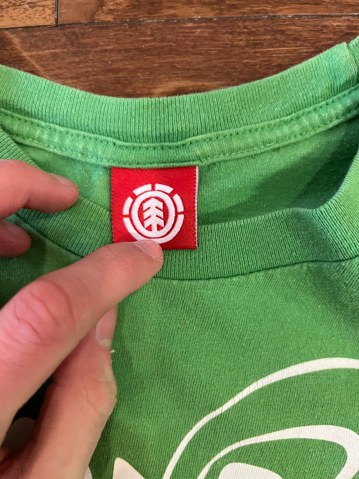00s Element Green Wind Water Earth Vintage Tee (L)