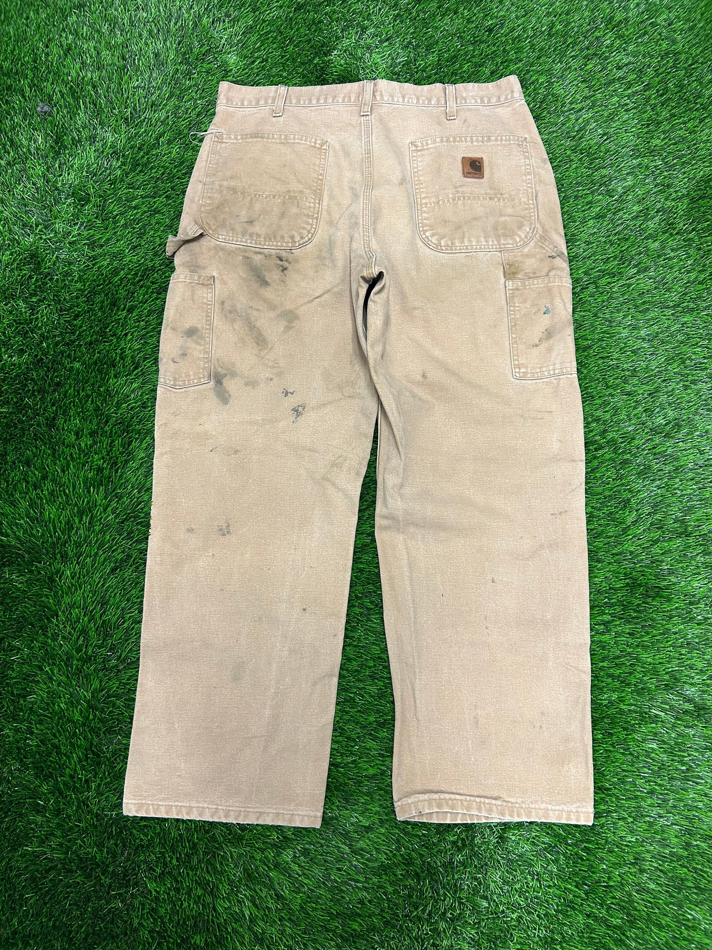 2007 Vintage Carhartt Thrashed Tan Workwear Carpenter Pants (35 x 30)