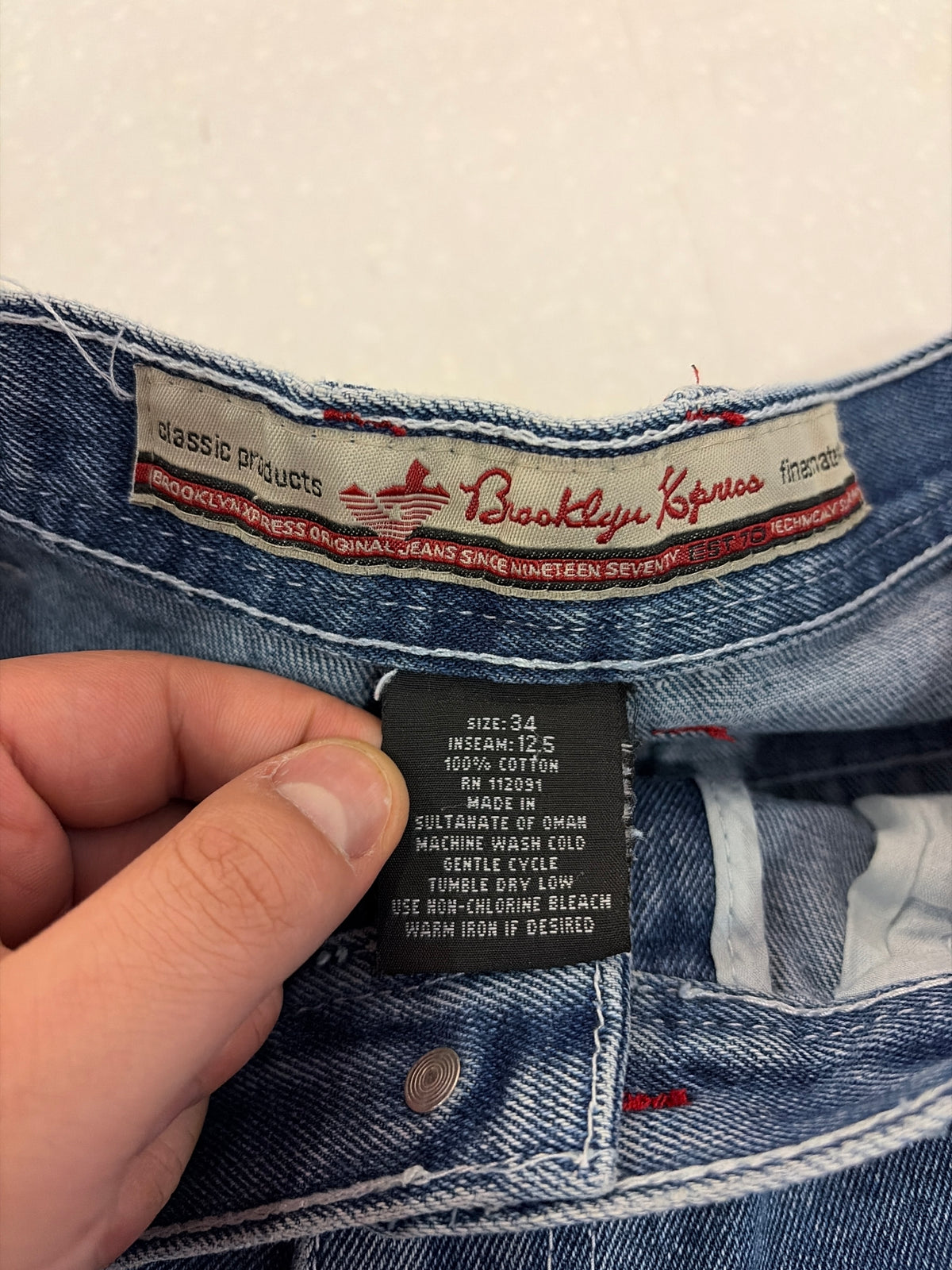 00s Brooklyn Baggy Red Back Pocket (34)