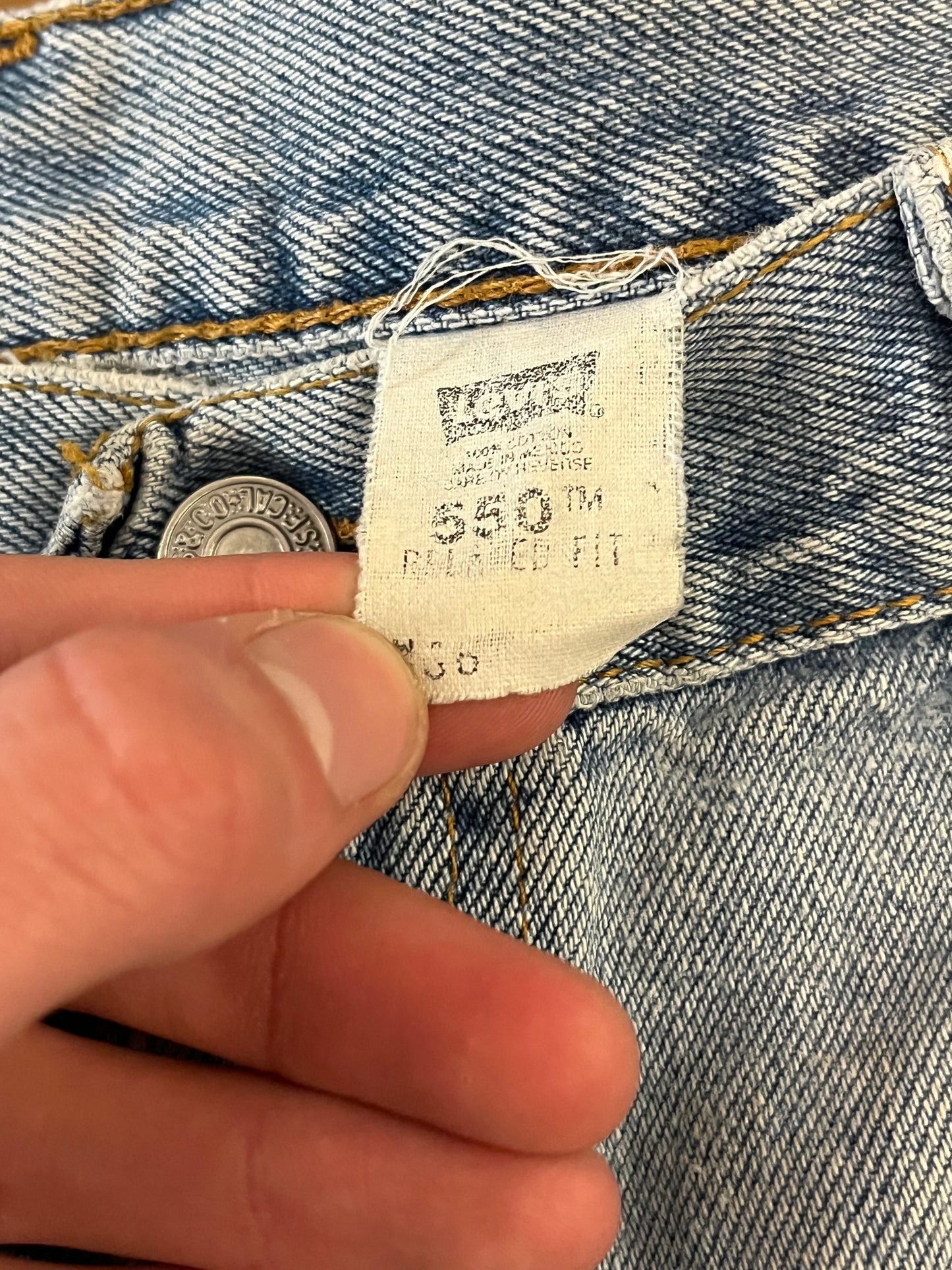 2000 Levi's 550 Baggy Jean Shorts (36)