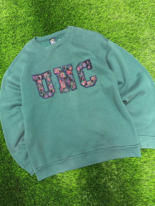 00s University of North Carolina UNC Green Paisley Letters Vintage Crewneck (L)
