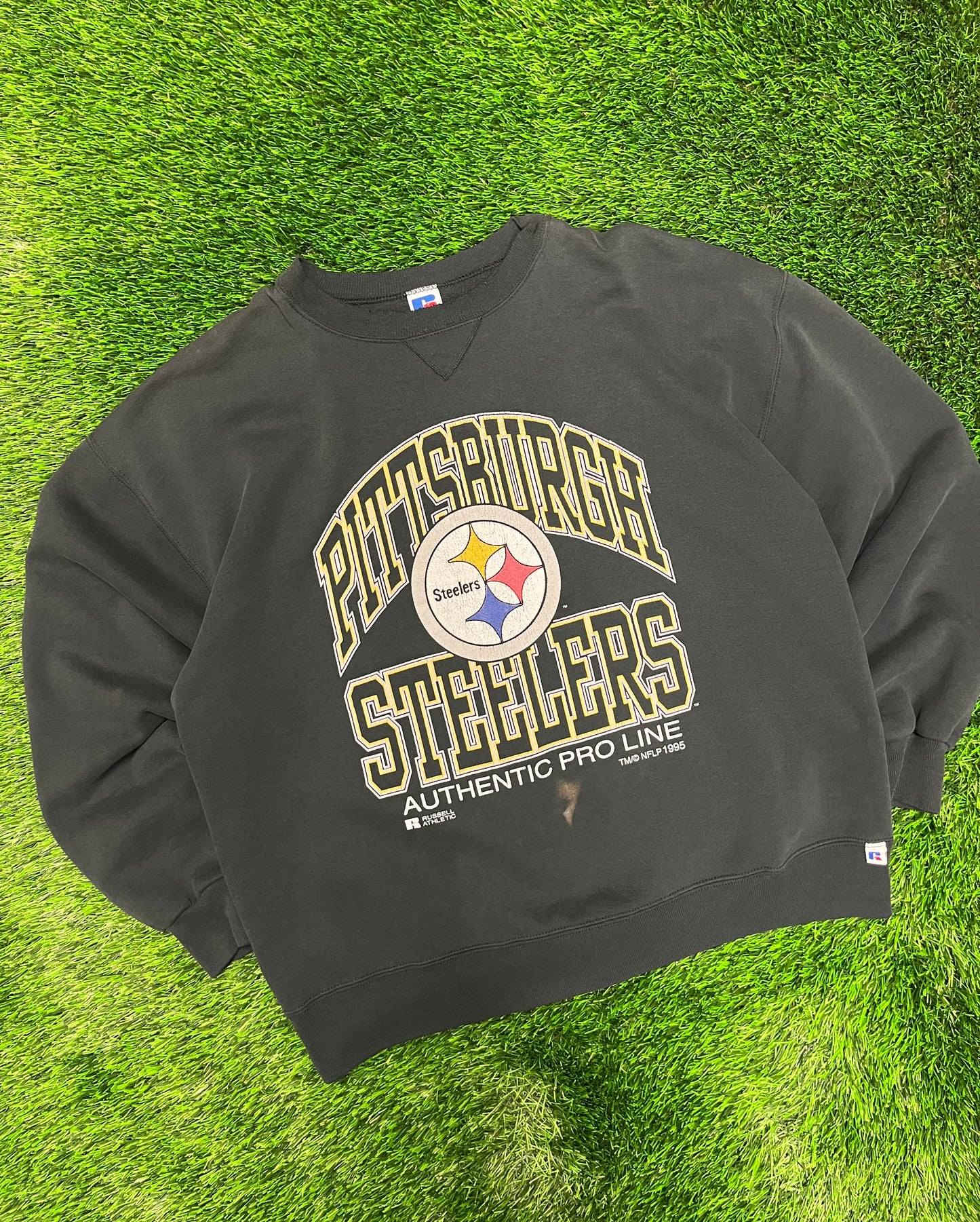 1995 Pittsburgh Steelers Russell Pro Line Crewneck (XL)