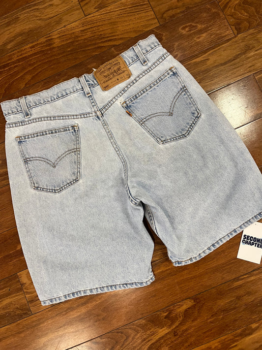 1996 Levi's 550 Light Blue Distressed Shorts (34)