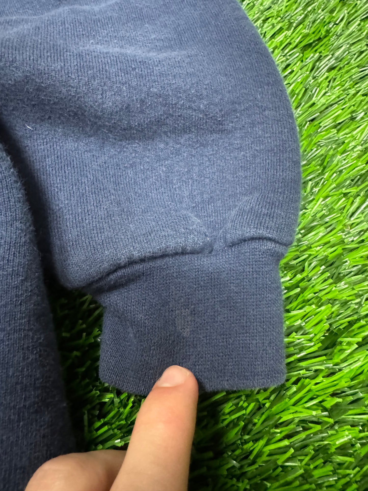 90s Tommy Hilfiger Vintage Faded Logo Crewneck (L)