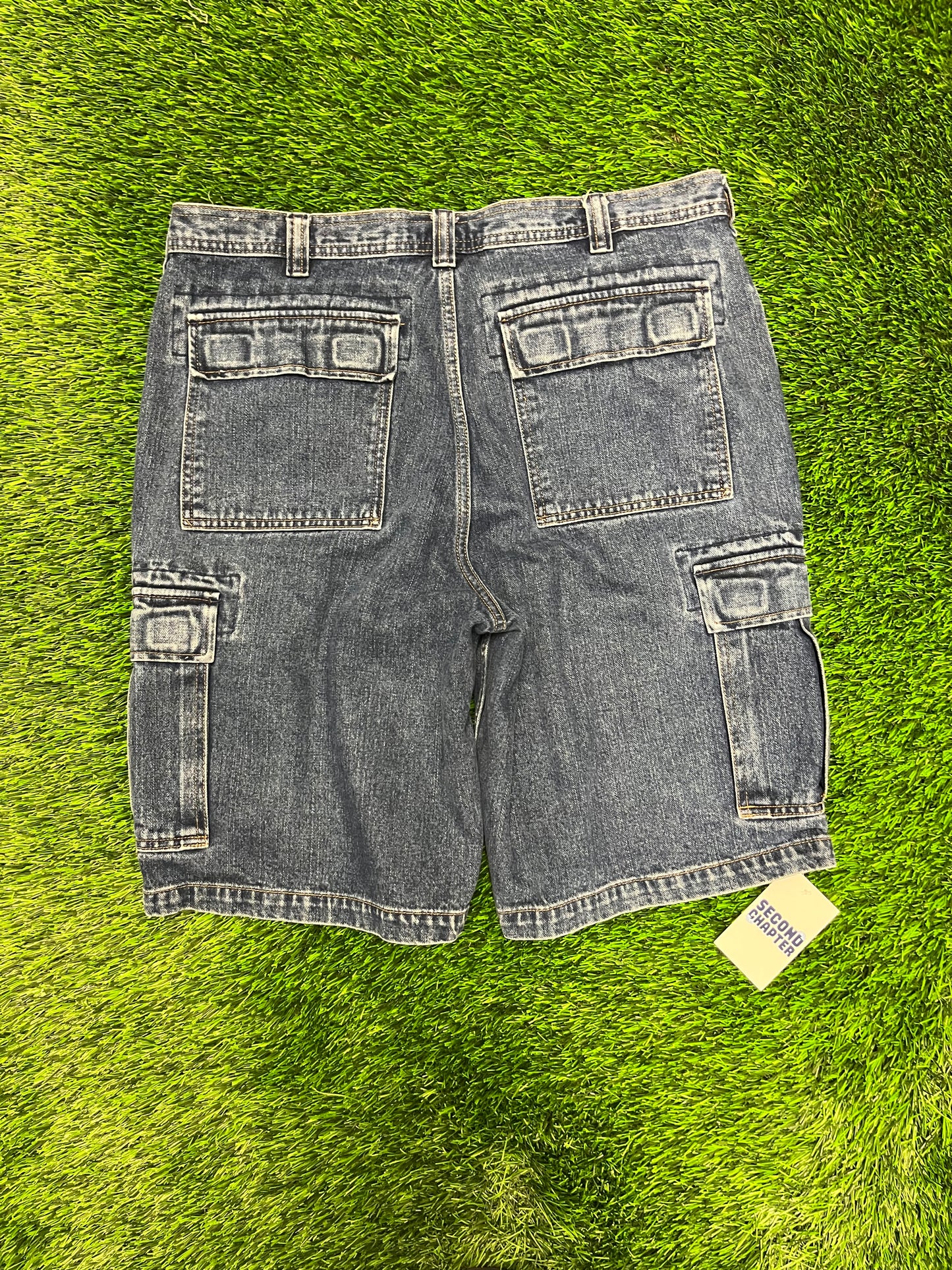 00s Faded Glory Denim Cargo Shorts (36)