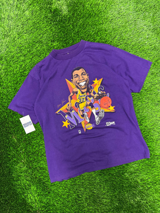 1990 Magic Johnson Los Angeles Lakers Vintage NBA Salem Caricature Vintage Tee (L)