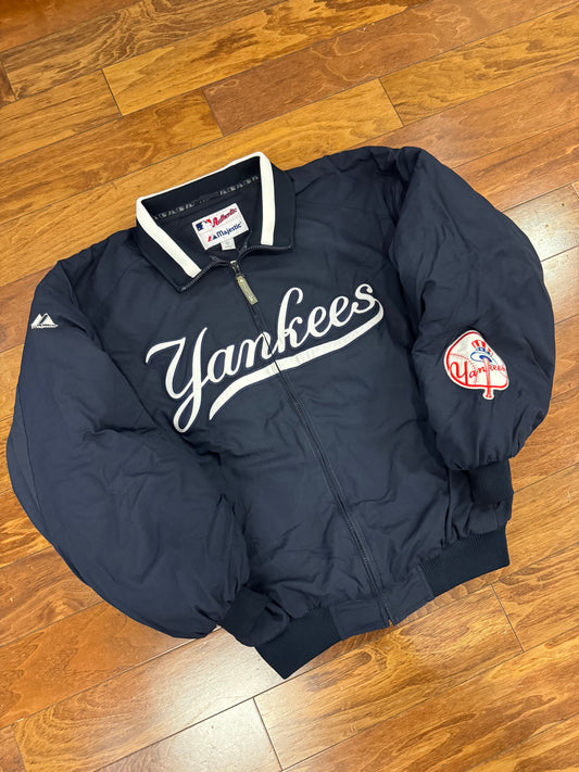 00s New York Yankees Majestic Spell Out Jacket (L)