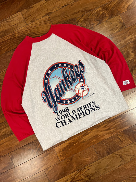 1998 New York Yankees Cropped Long Sleeve (XL)