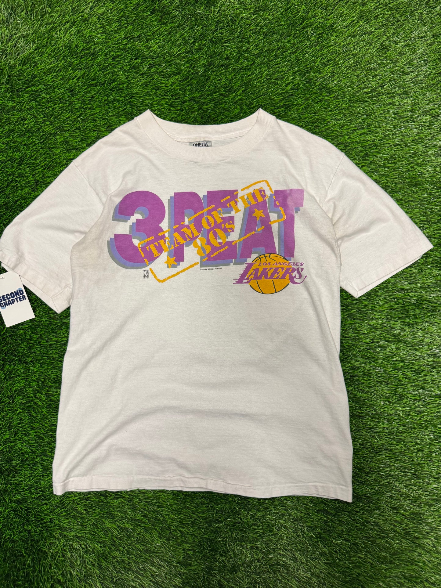 90s Los Angeles Lakers 3 Peat "Team of the 80s" Vintage NBA Tee (L)