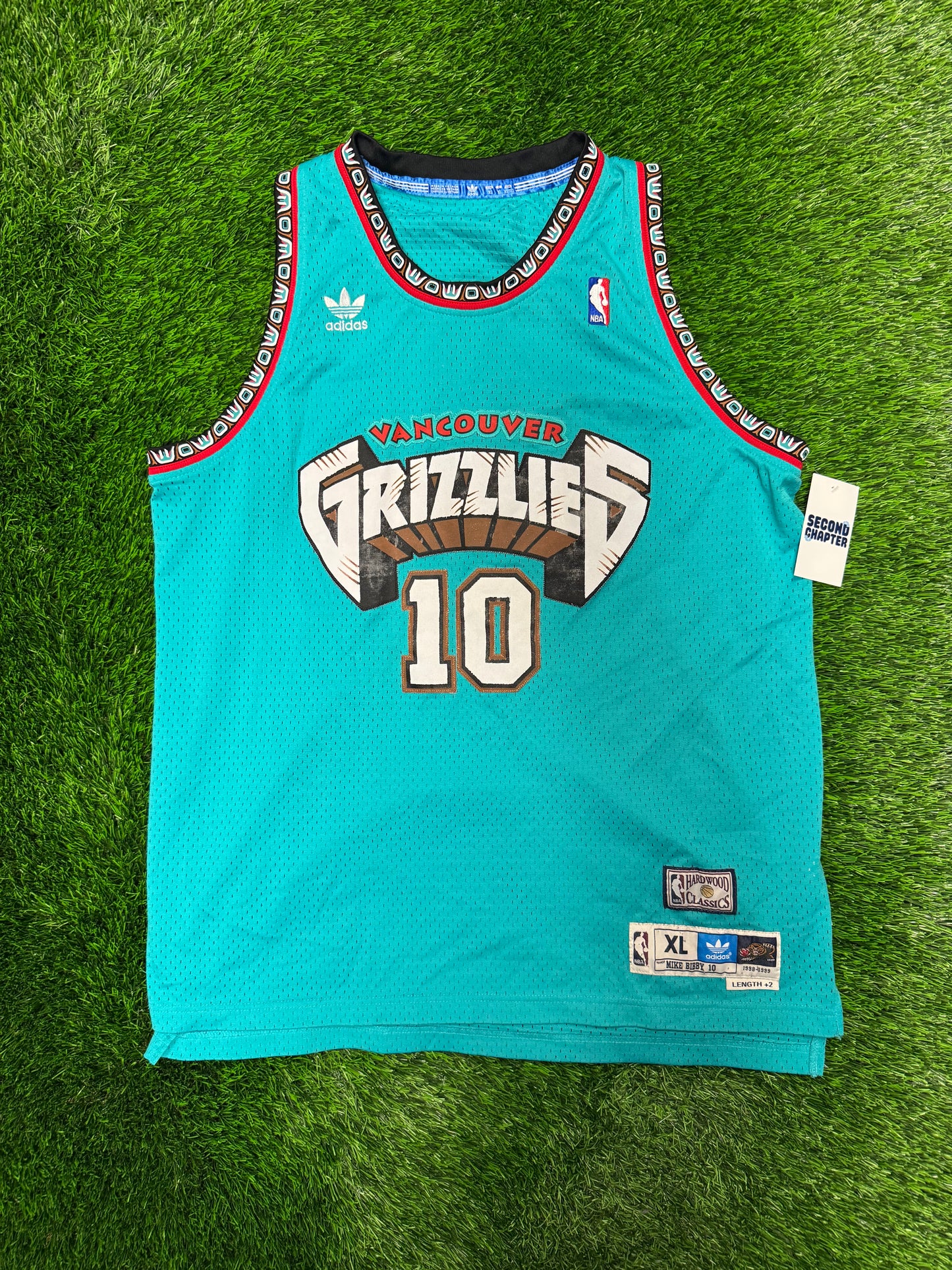 Vancouver Grizzlies Mike Bibby Adidas Hardwood Classics Jersey (XL)