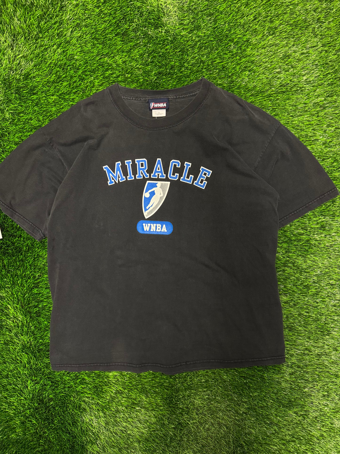 00s Orlando Miracle Vintage WNBA Tee (XL)