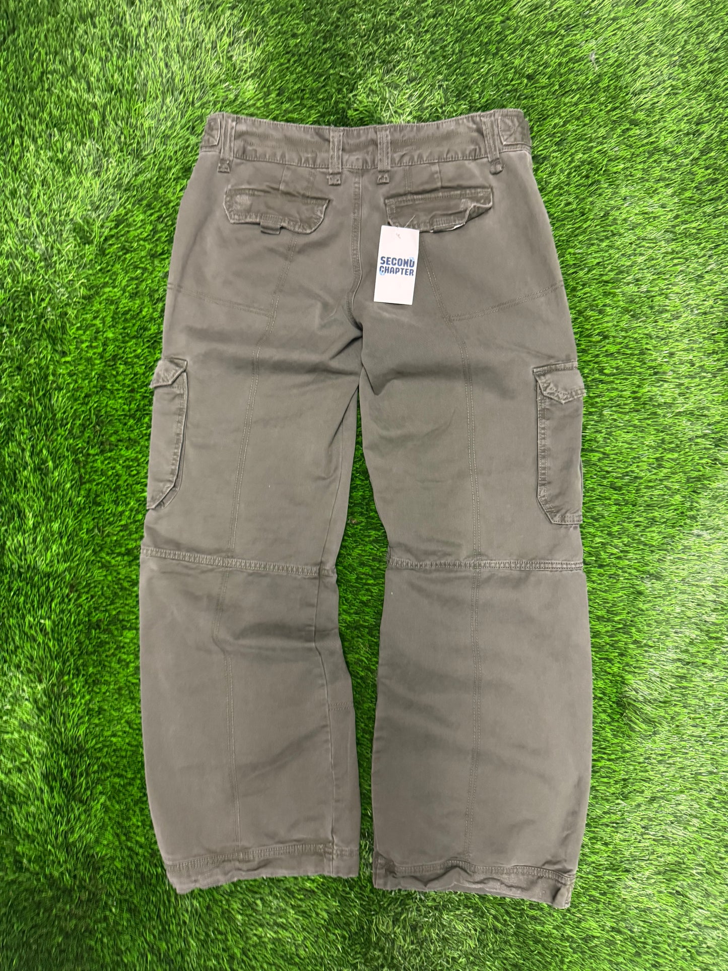 2007 Vintage Old Navy Women's Olive Green Cargo Pants (32 x 32)