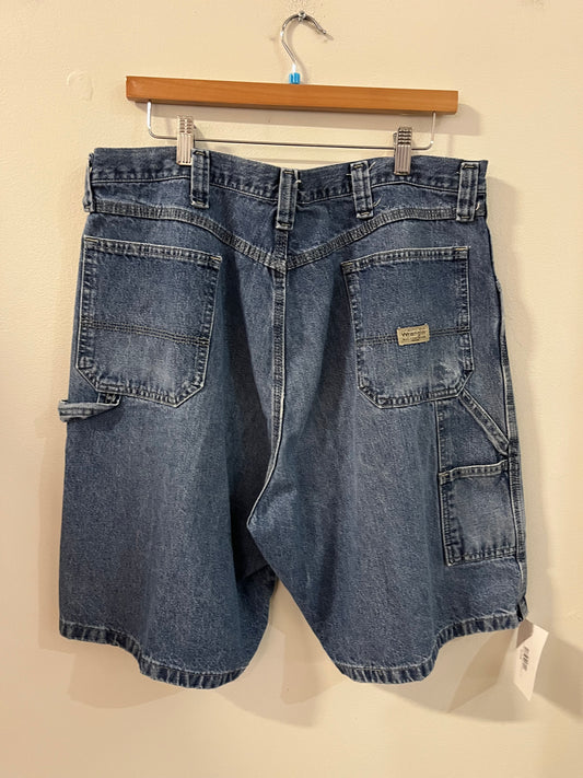 00s Wrangler Originals Carpenter Shorts (38)