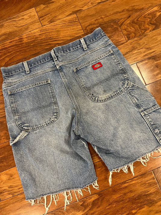 00s Dickies Red Tab Distressed Jean Shorts (36)