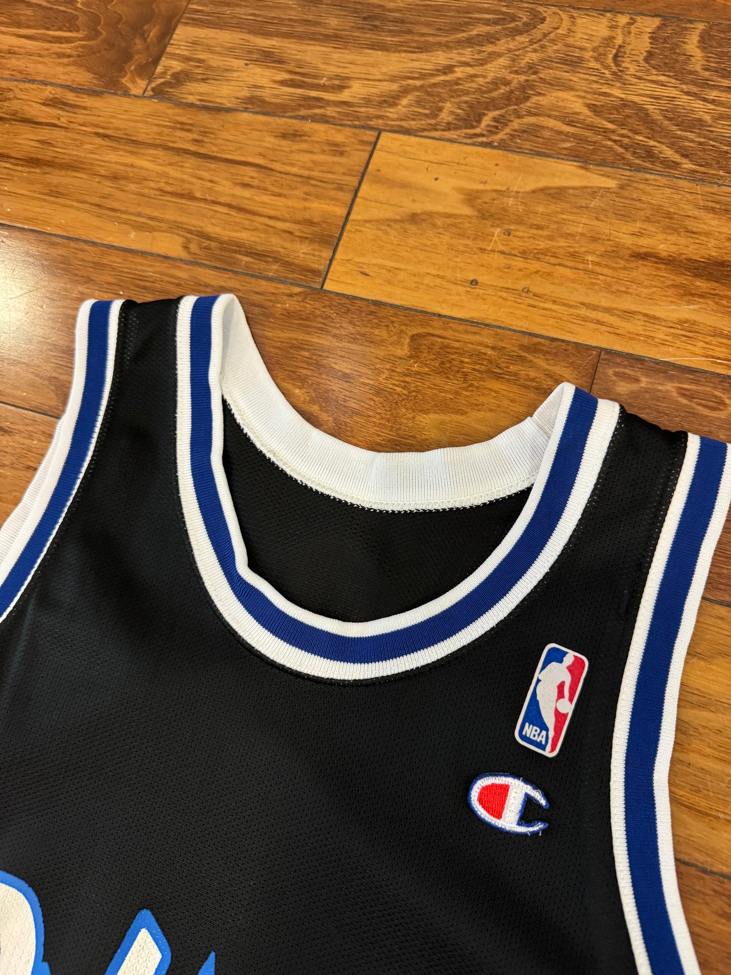 90s Orlando Magic Shaquille O'Neal #32 Champion NBA Jersey (S)