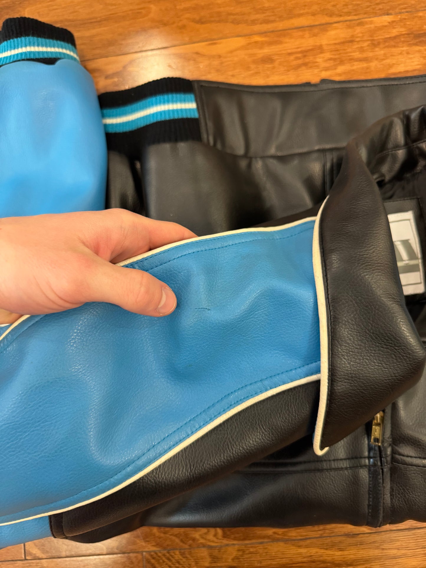 00s Carolina Panthers G-III Leather Jacket (XL)