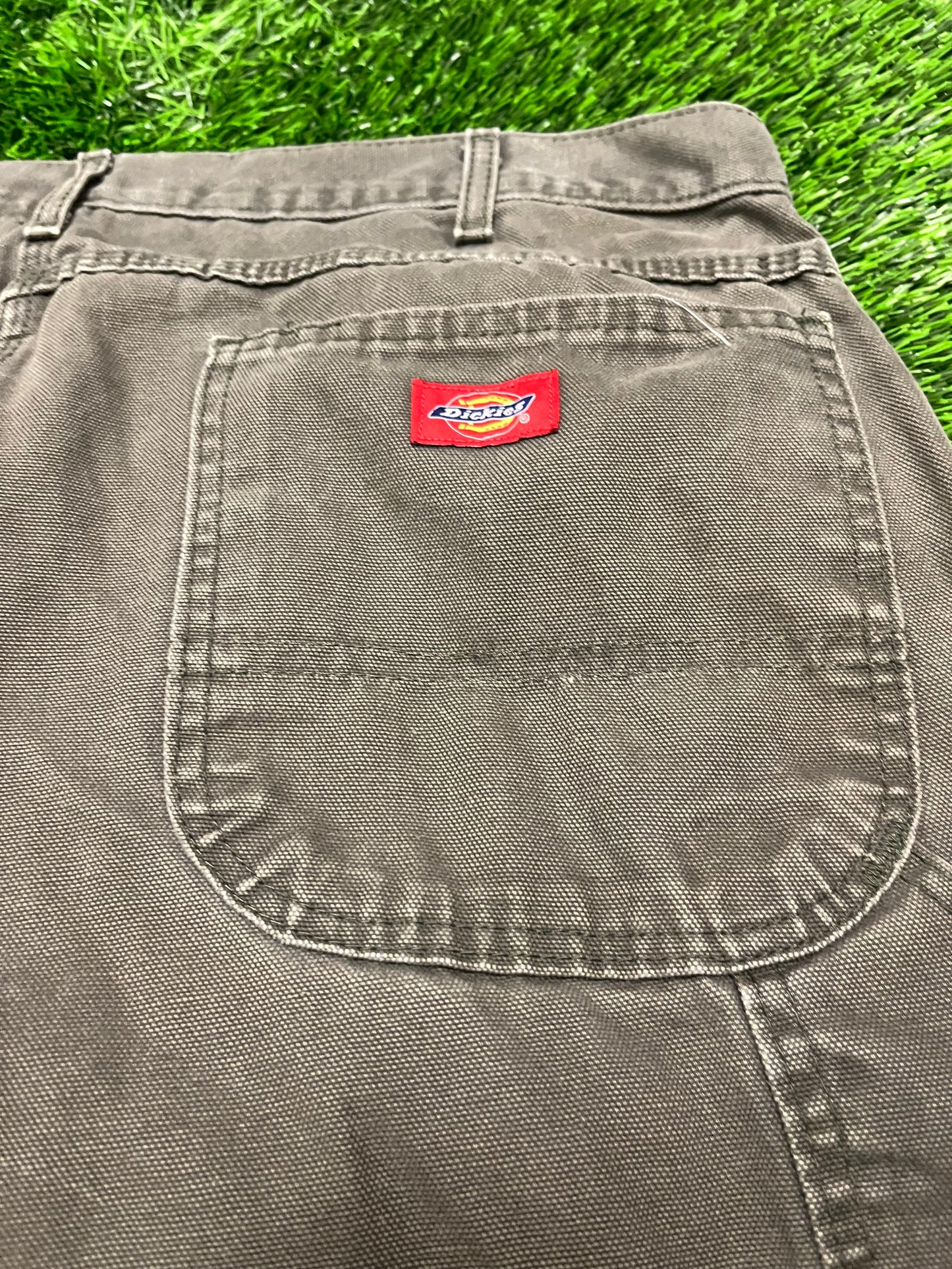 2013 Dickies Forest Green Carpenter Pants (36 x 32)