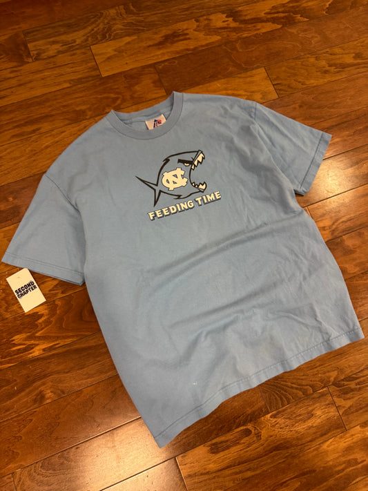 00s UNC Feeding Time Tee (XL)