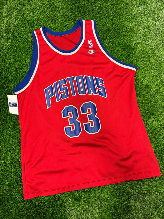 90s Detroit Pistons Grant Hill #33 Vintage Champion NBA Red Jersey (L)