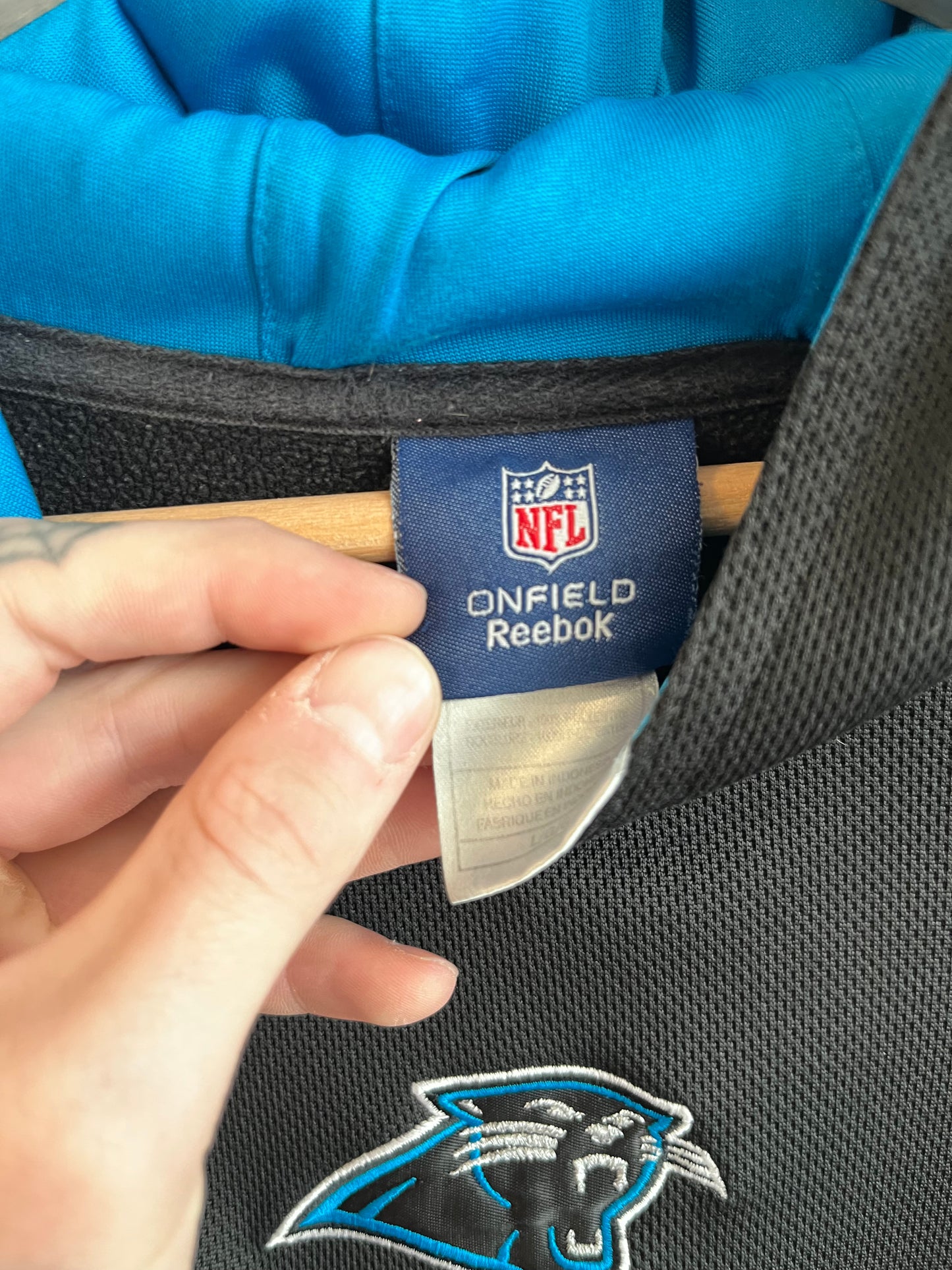 00s Carolina Panthers Reebok Athletic Hoodie (L)