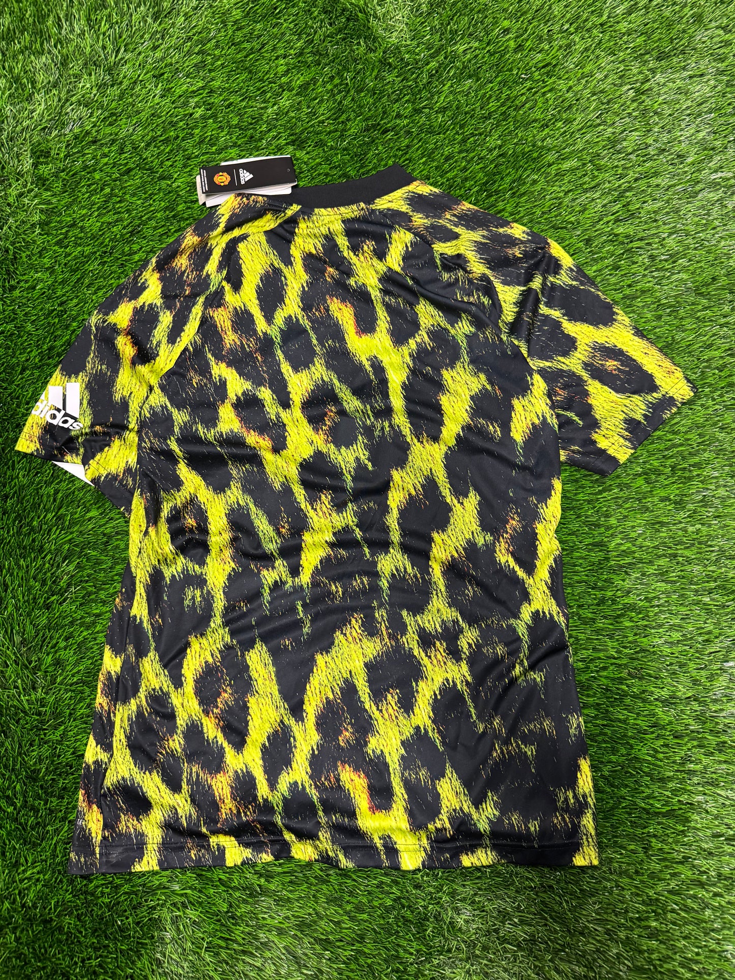 Manchester United EA Sports Adidas Deadstock Jersey 2018 Kit (L)