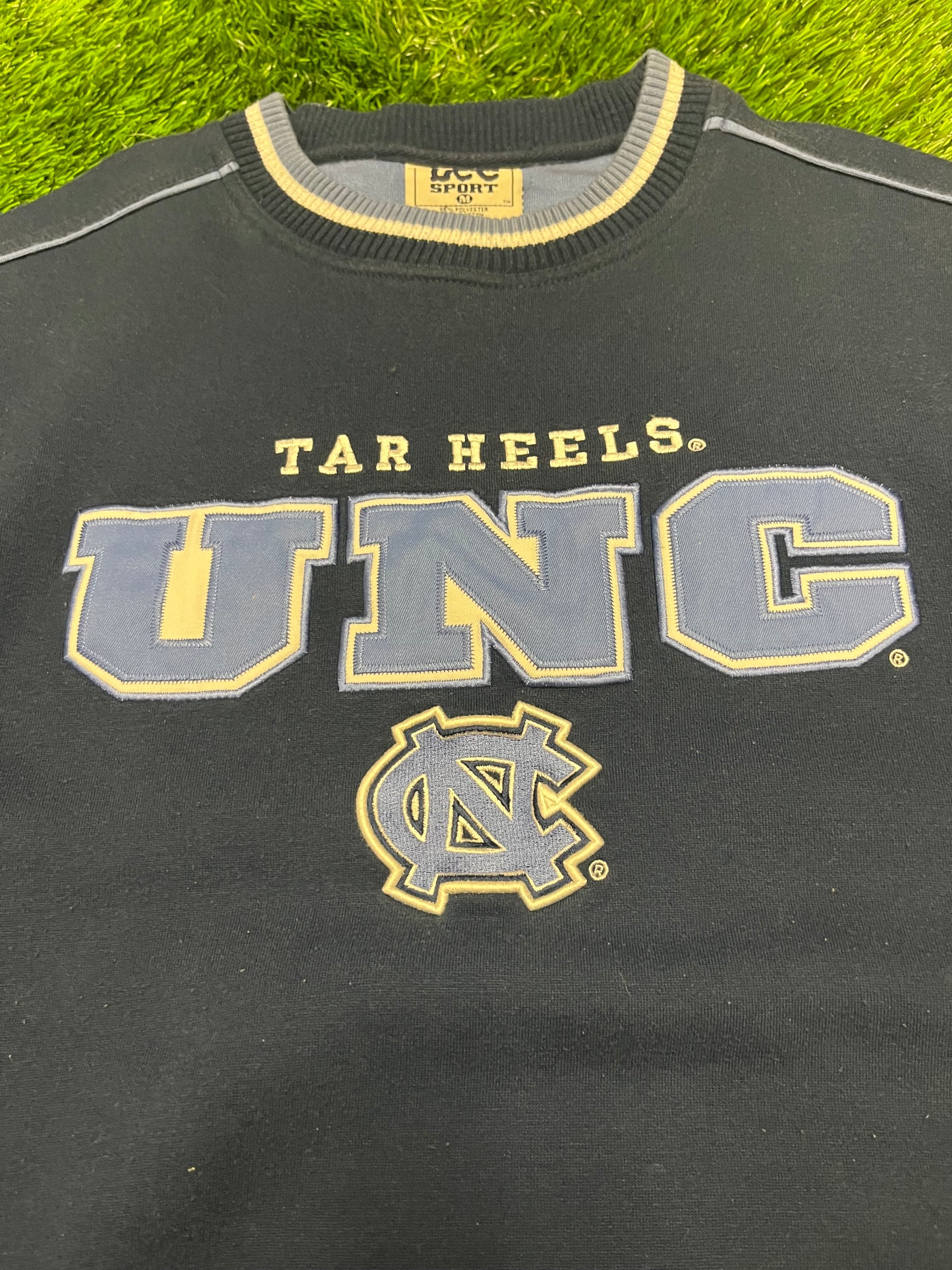 00s University of North Carolina UNC Lee Embroidered Vintage Crewneck (M)