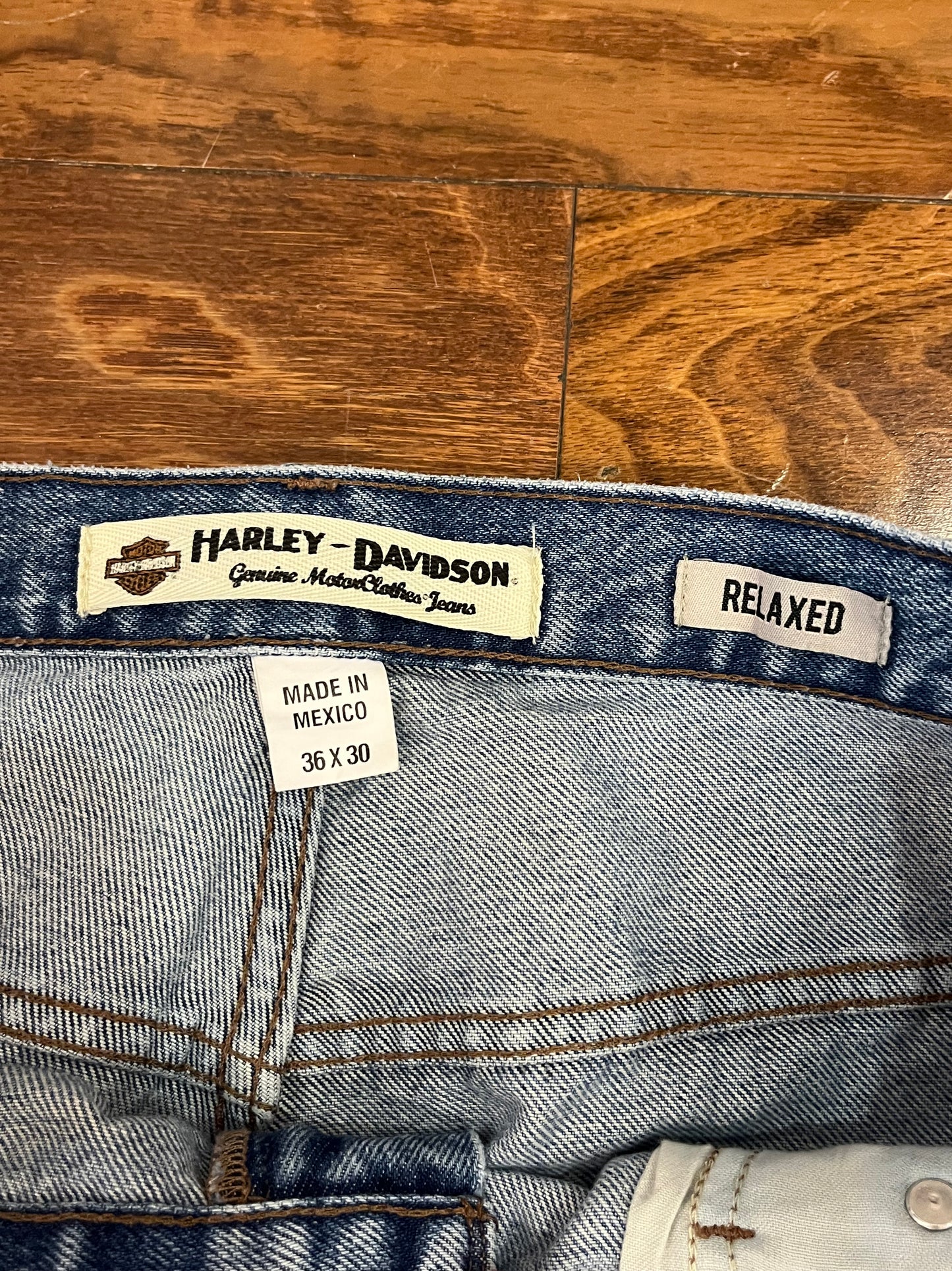 Harley Davidson Mid Wash Blue Jeans (36 x 30)