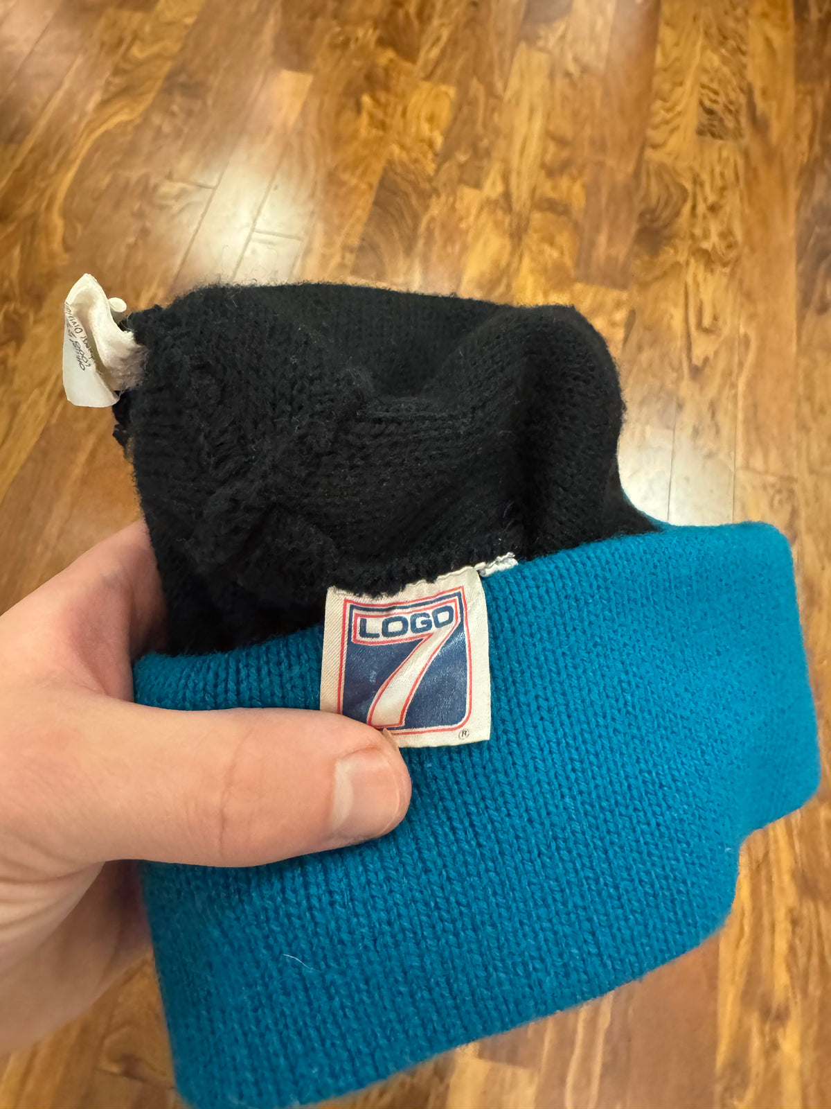 90s Charlotte Hornets Bugs Bunny Beanie (OS)