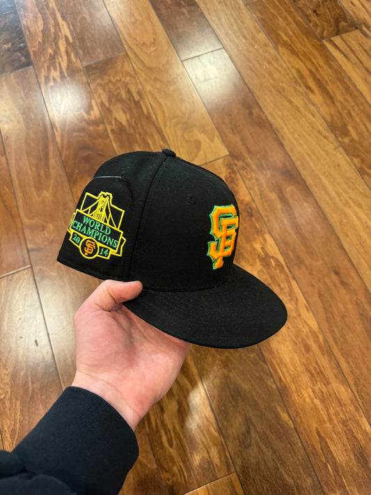 San Francisco Giants World Series Aux Pack Hat Club Fitted (7 1/2)