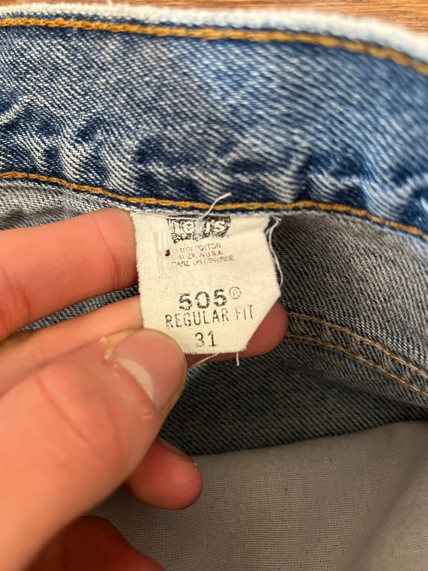2002 Levi's 505 Jean Shorts (31)