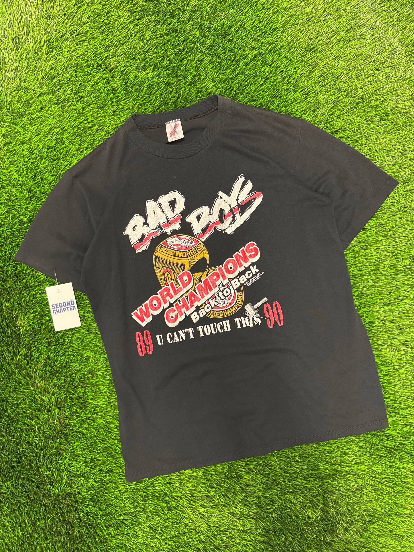 1990 Detroit Pistons Back to Back NBA Finals Champions Bad Boys Vintage Tee (L)