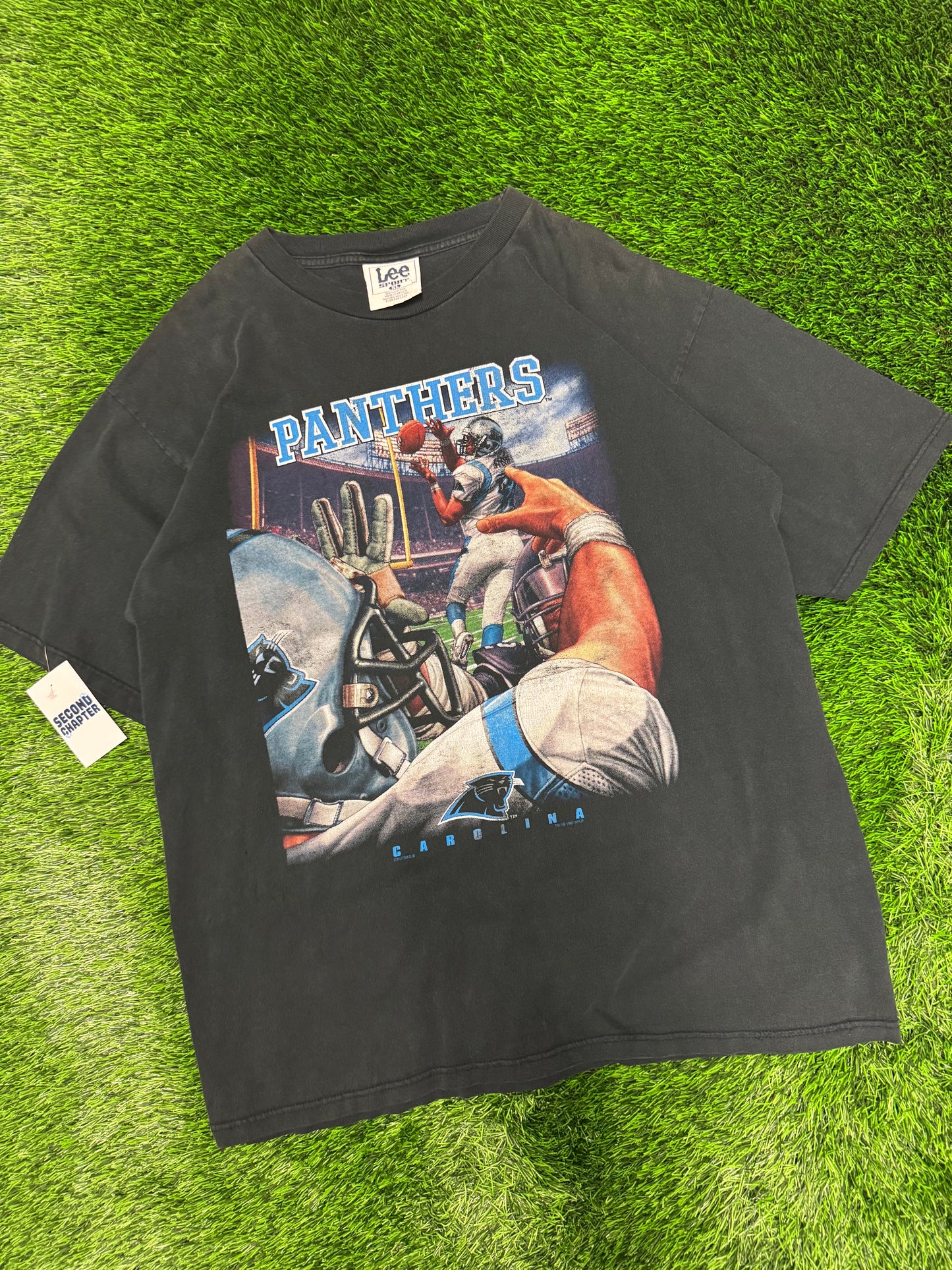 1997 Carolina Panthers Wide Receiver Graphic Tee (XL)