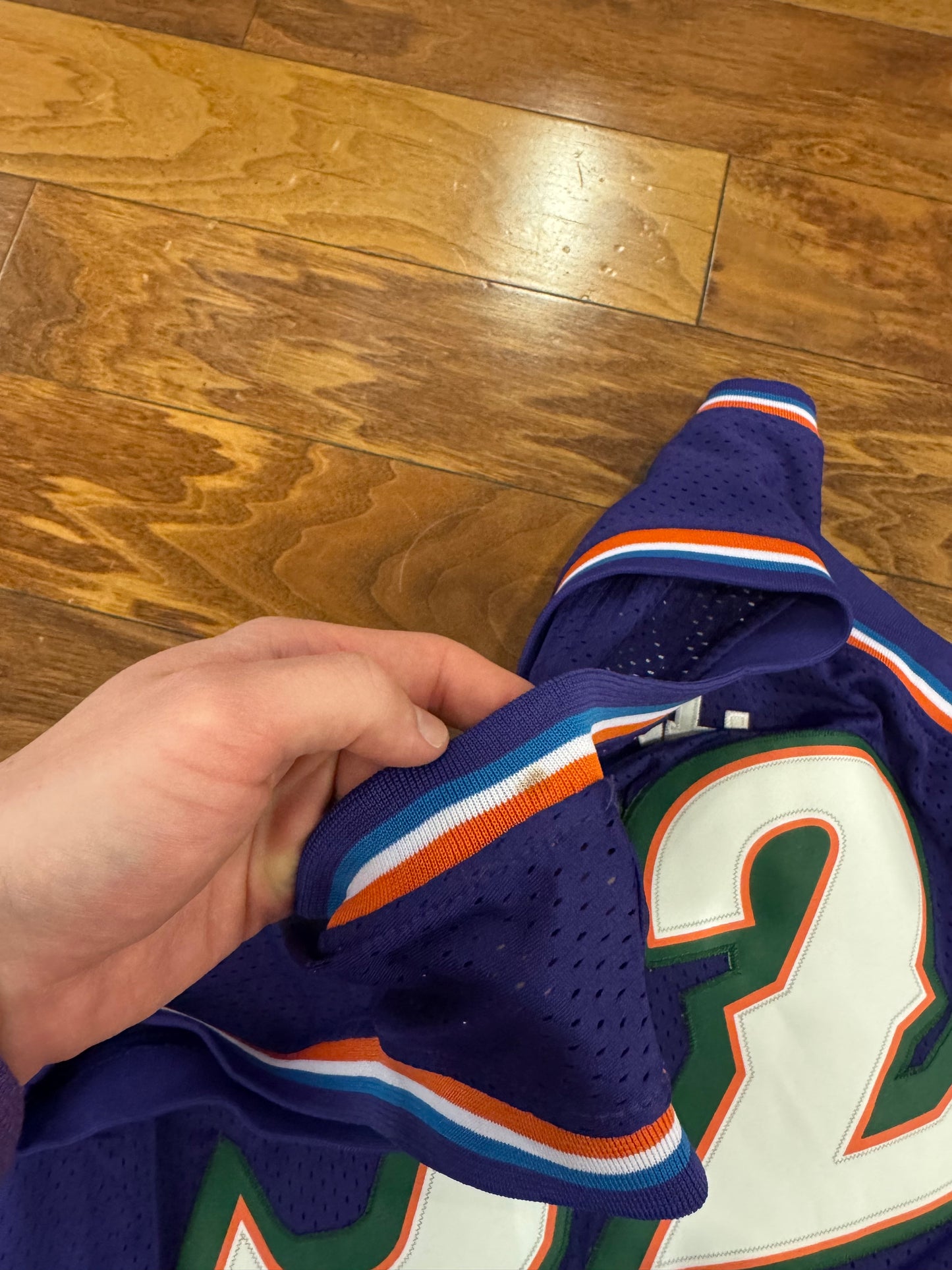 Utah Jazz Karl Malone #32 Adidas Hardwood NBA Jersey (XL)