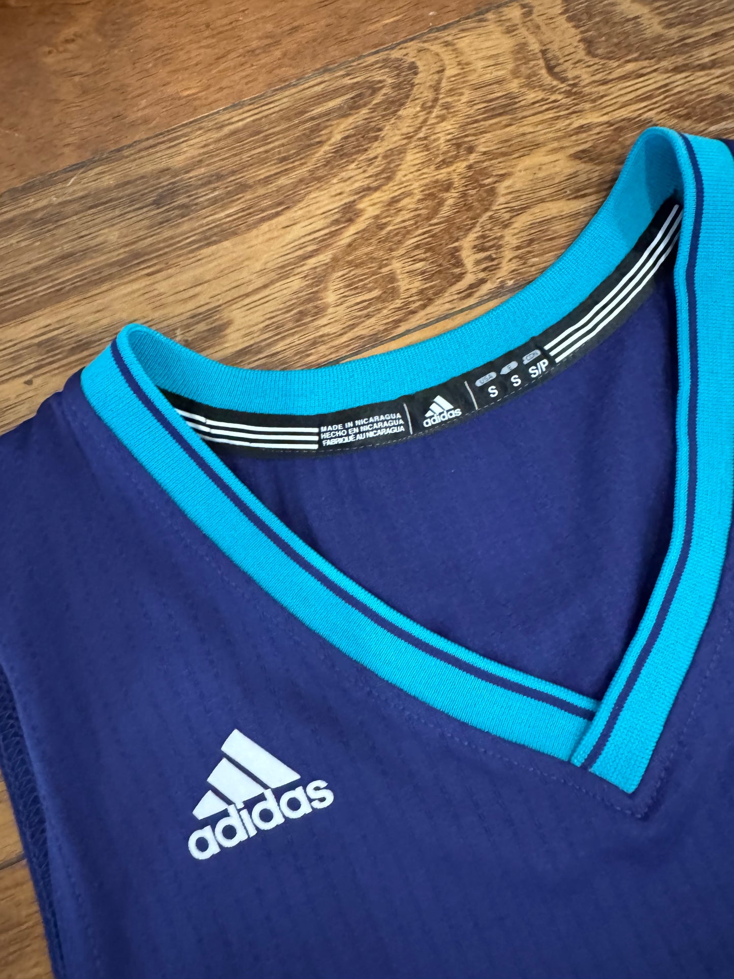2014 Charlotte Hornets Kidd-Gilchrist Jersey (S)