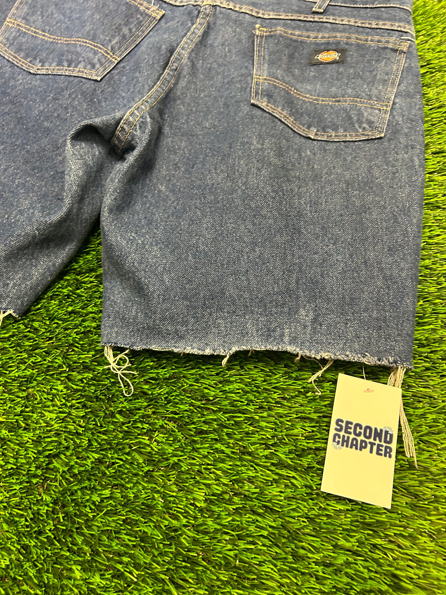 Dickies Workwear Frayed Cut Off Jean Shorts (36)