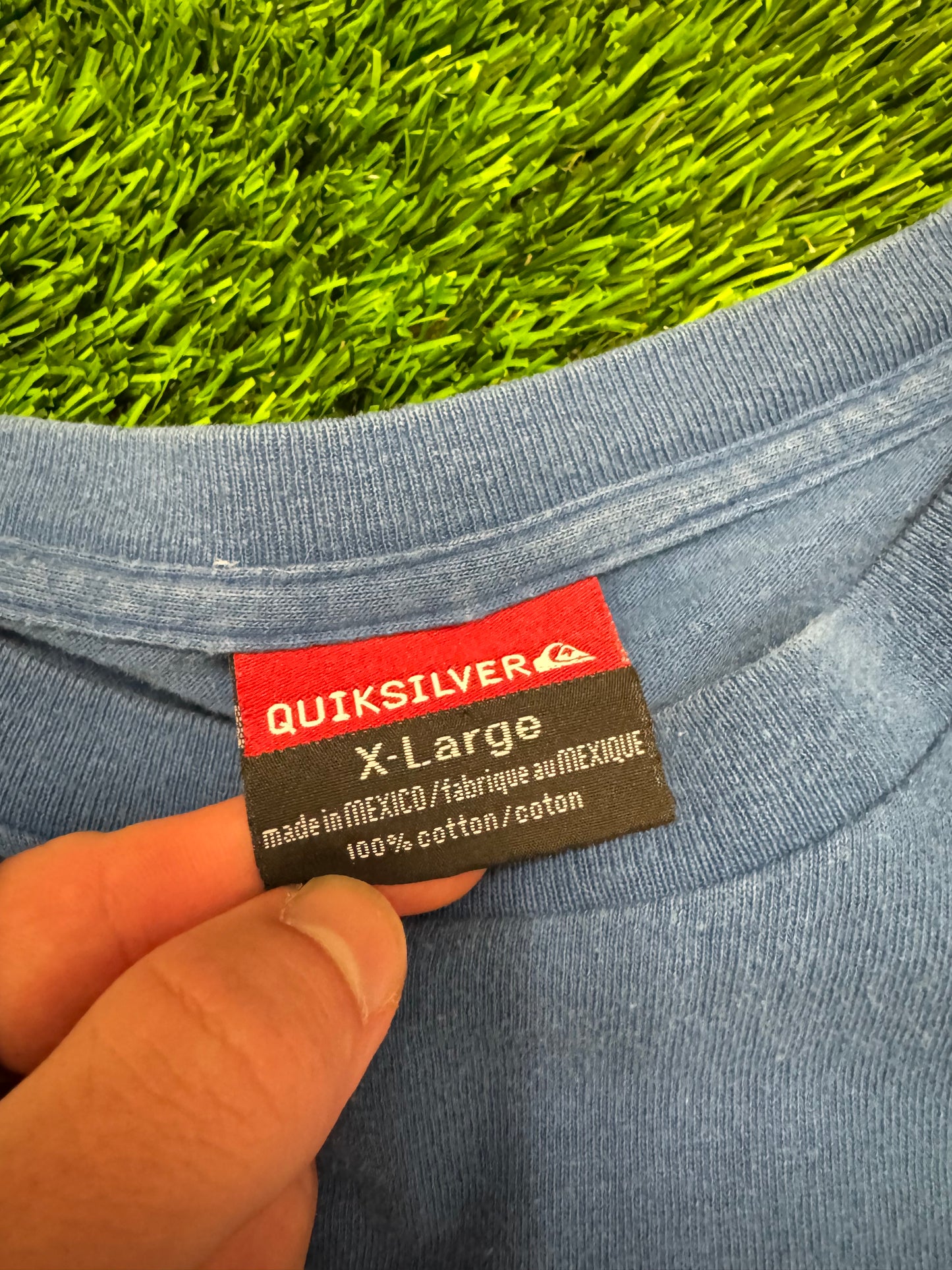 90s Quiksilver Hand Spell Out "Less Talk, More Rock" Vintage Surf Tee (XL)