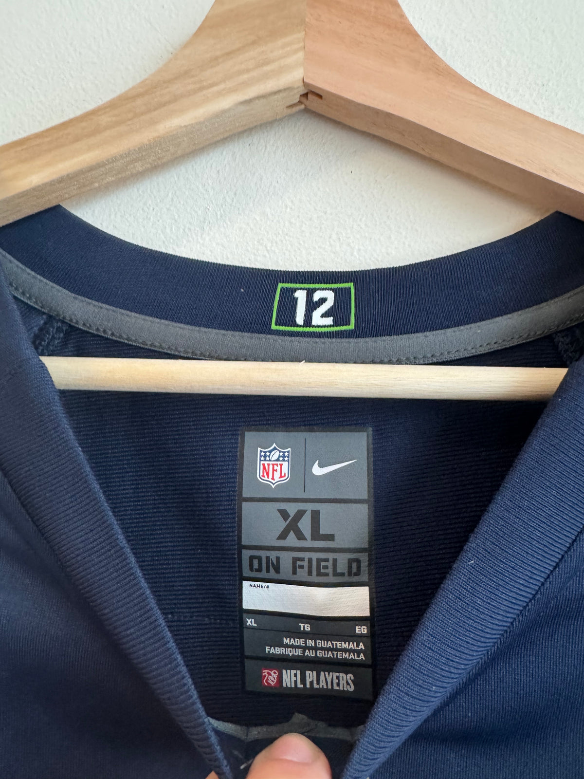 2015 Seattle Seahawks Russell Wilson Nike Jersey (XL)