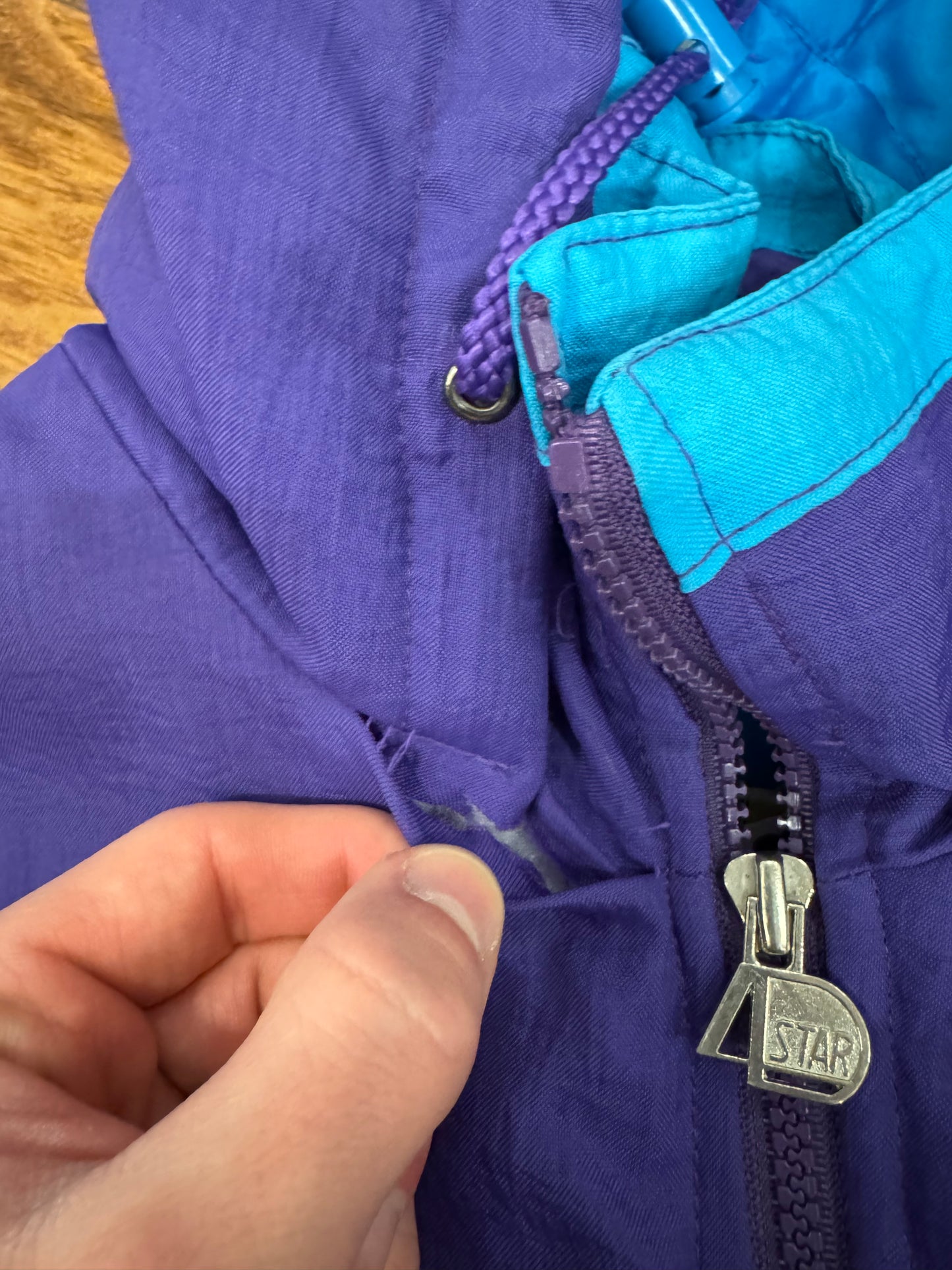 90s Charlotte Hornets Jen-Pro Puffer Jacket (M)