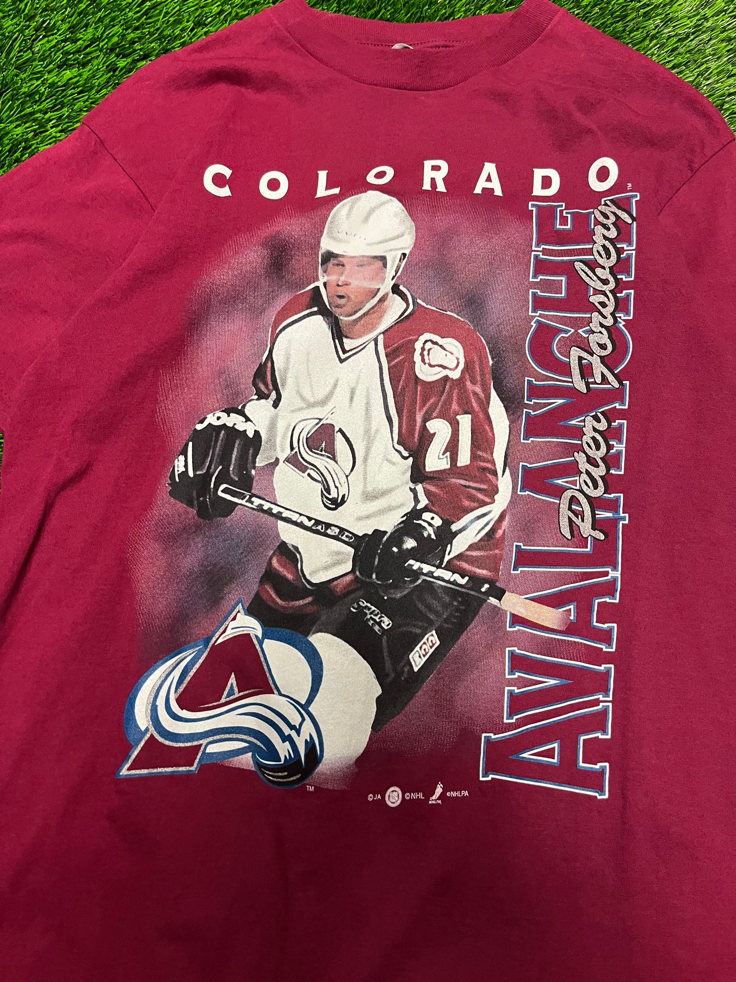 90s Colorado Avalanche Peter Forsberg Vintage NHL Tee (L)
