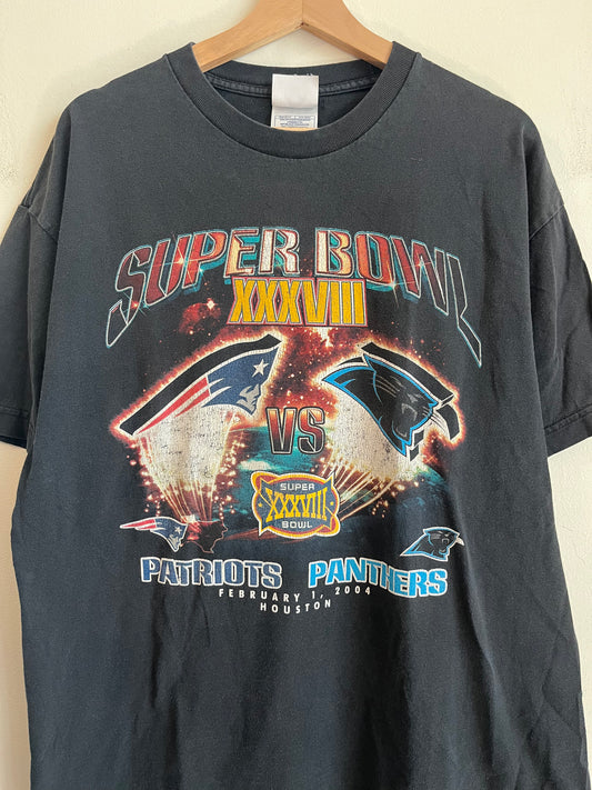 2004 Patriots Vs. Panthers Super Bowl Faded Tee (XL)