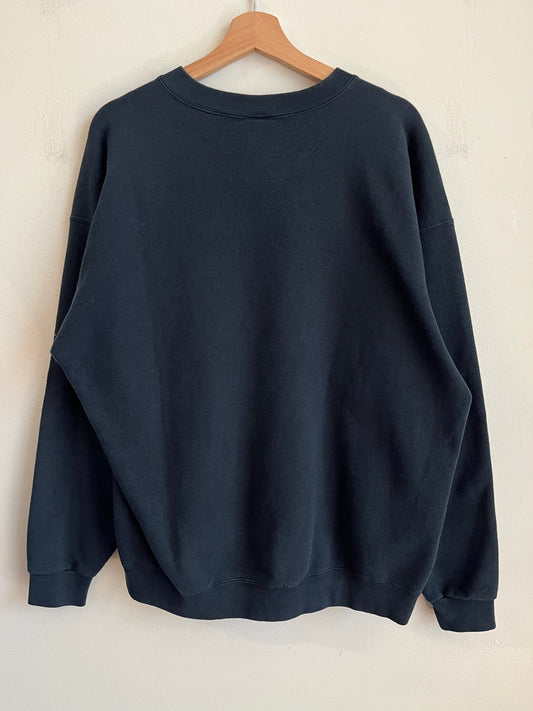 90s Nike Essential Spell Out/ Swoosh Crewneck (L)