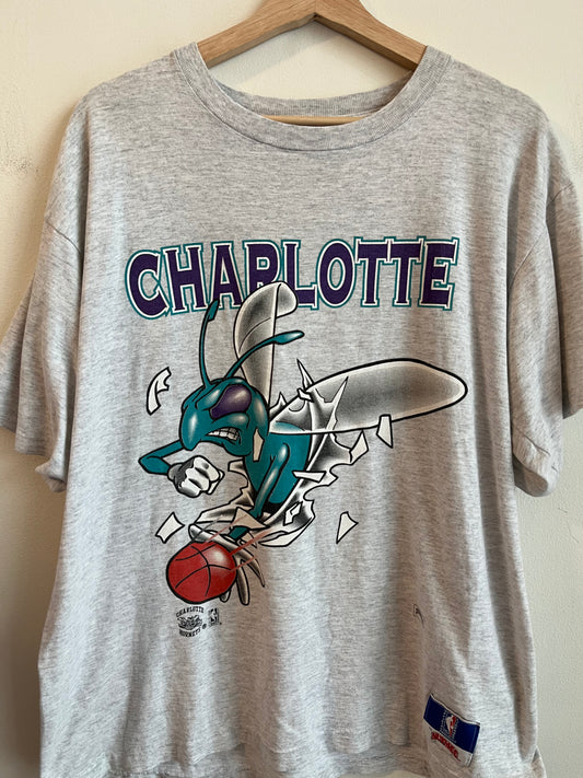 90s Charlotte Hornets Nutmeg Breakthrough Tee (L)