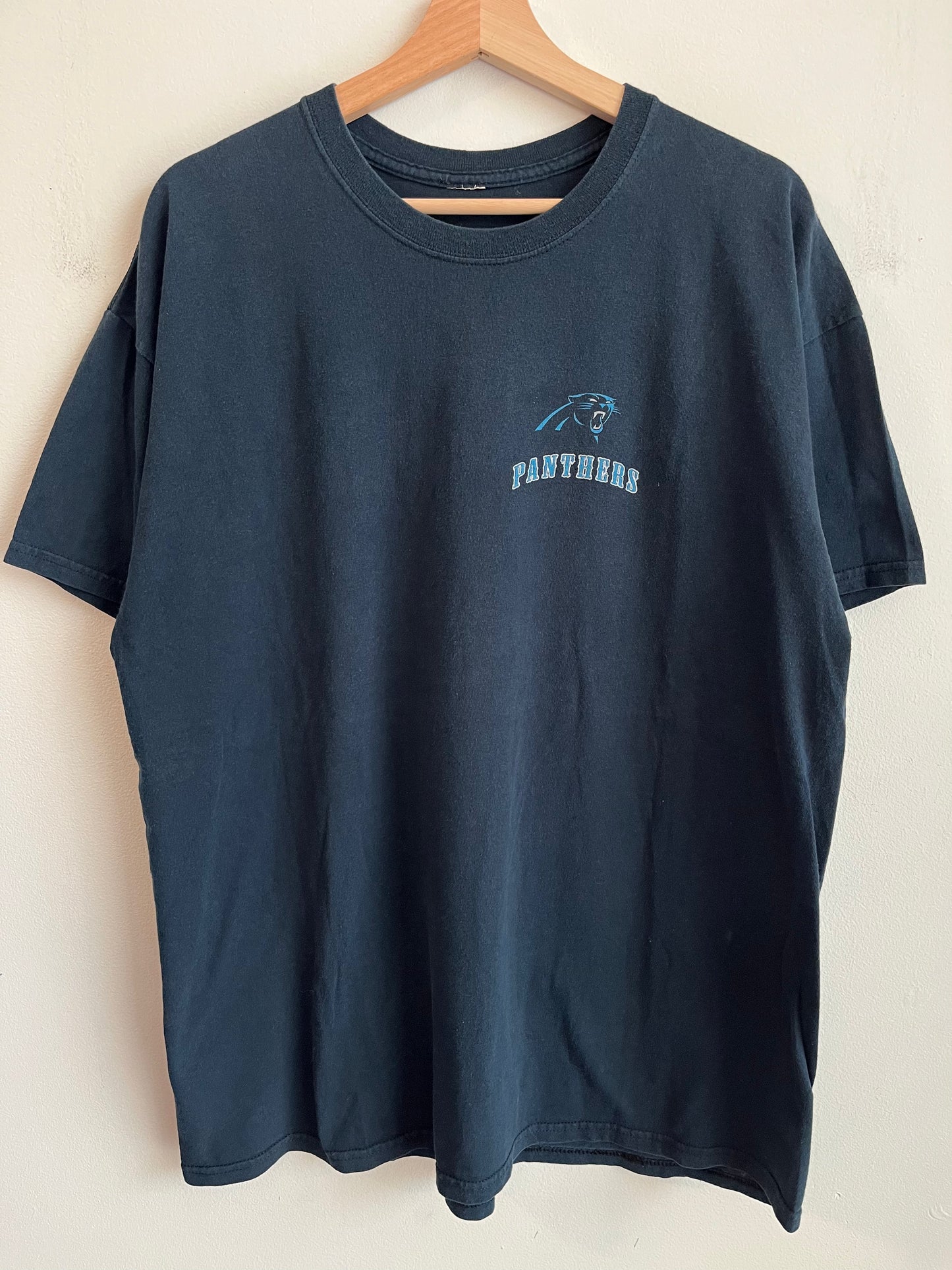00s Carolina Panthers Big Graphic Tee (L)