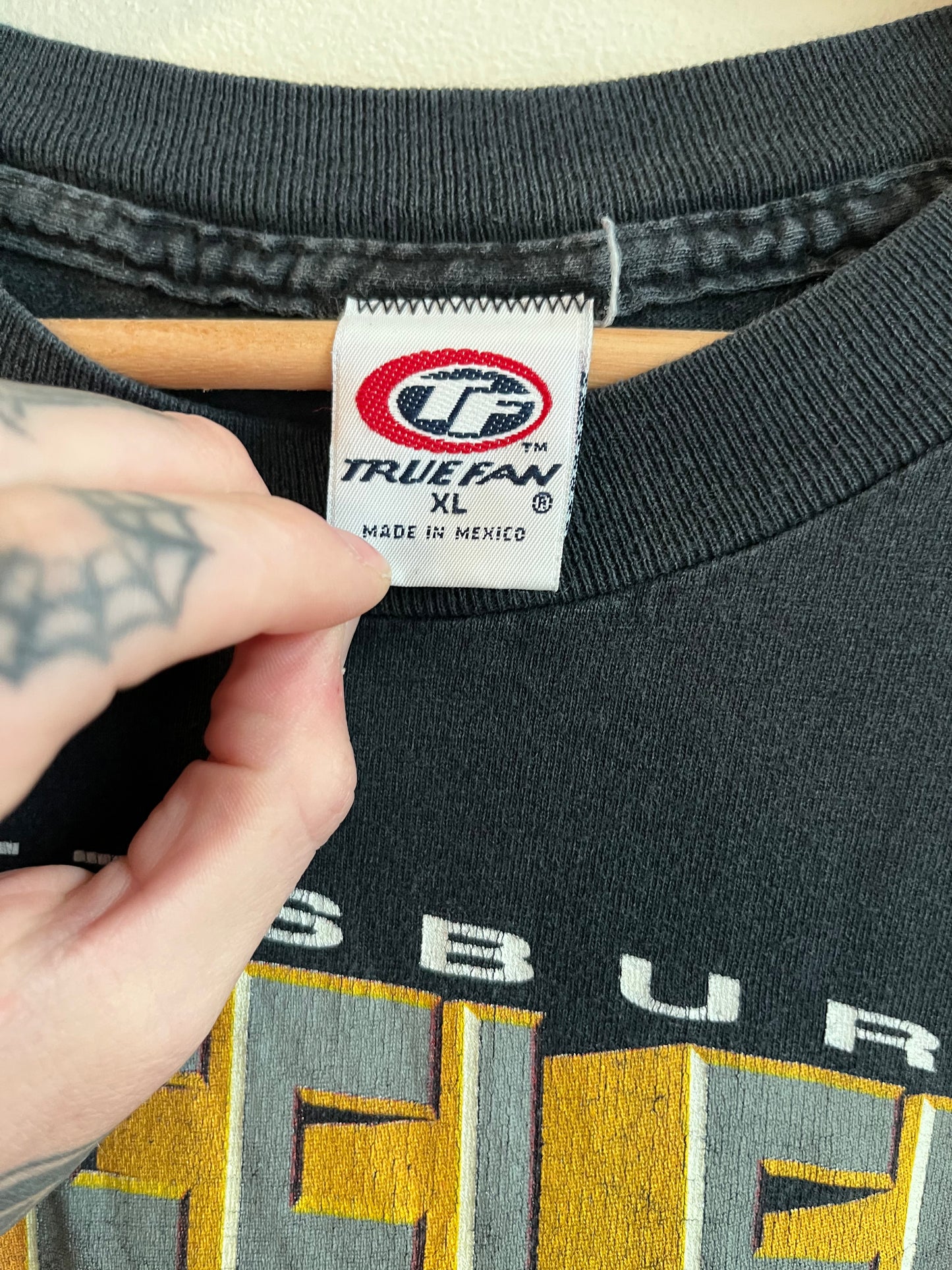 1990s Pittsburgh Steelers True Fan Helmet Tee (XL)