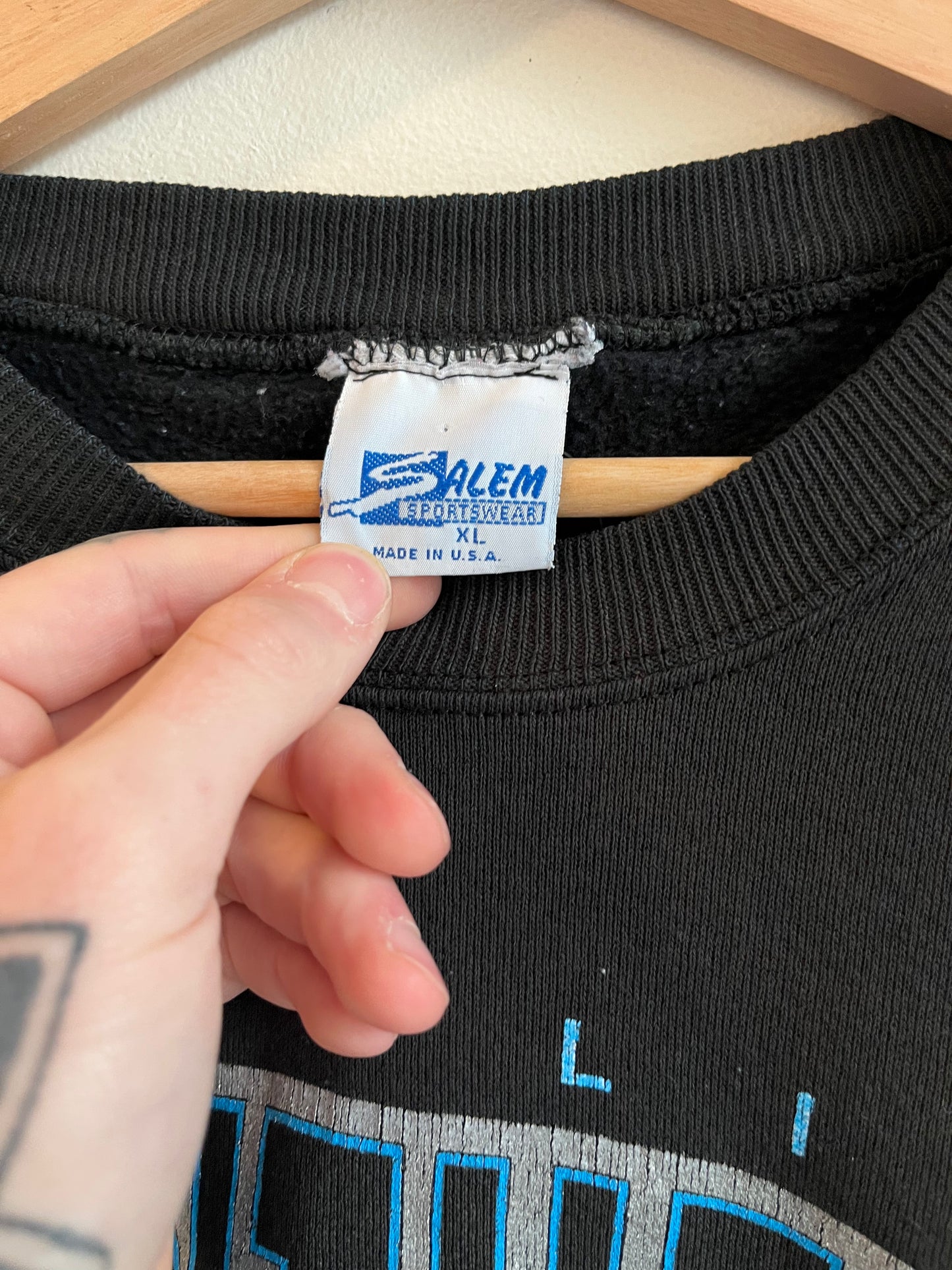 1993 Carolina Panthers Helmet Graphic Salem Crewneck (XL)