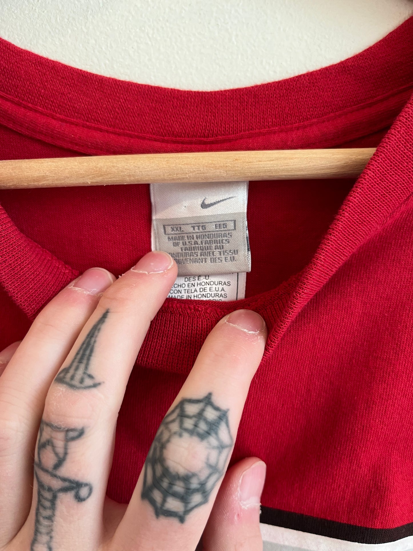2000s Nike Center Swoosh Red Tee (XXL)