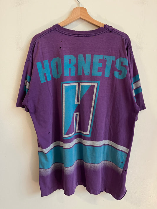 90s Charlotte Hornets Thrashed Purple Tee (XL)
