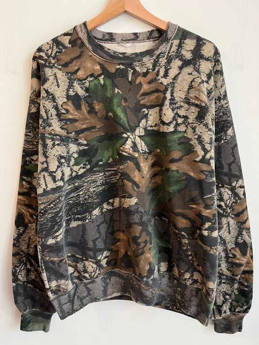 90s Camo Trebarx Crewneck (L)