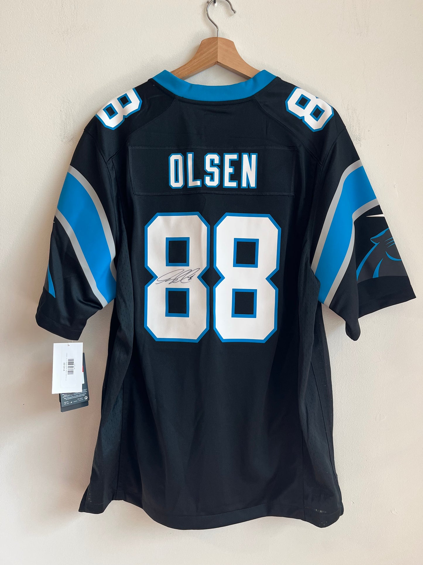 2016 Carolina Panthers Greg Olsen Brand New & Signed Jersey (L)